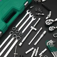 Kit d'outils de réparation automobile robuste 108 pièces, qualité industrielle, avec clé à douille complète et mallette de rangement pour l'entretien des voitures en garage