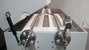 1700C 전기 관형 용광로 고온 석영 이중 구역 실험실 용 열 진공 튜브 용광로 - Product Image 6