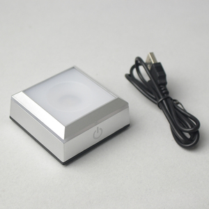 Interruptor táctil cuadrado de <span class=keywords><strong>alta</strong></span> calidad Pantalla de base de luz Led Pedestal de bola de cristal Espectáculo de soporte Led para cubo de cristal 3D - Product Image 5