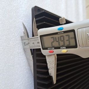 Dissipador de Calor Diablo QB648 para Placa de Luz LED de Cultivo 100-180W, 1.8kg, Classificação IP66, Liga de Alumínio Anodizado Preto, Garantia de 3 Anos - Product Image 6