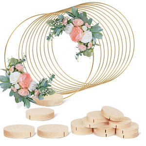 Centrotavola Floreale in Metallo Ecologico con Supporto, Ghirlanda Dorata in Macramè con Anelli e Supporti per <span class=keywords><strong>Bomboniere</strong></span> Matrimoniali - Product Image 1