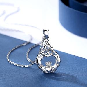 925 Sterling Liontin Kalung Persahabatan, Simbol Hati Claddagh Celtic Perak - Product Image 4