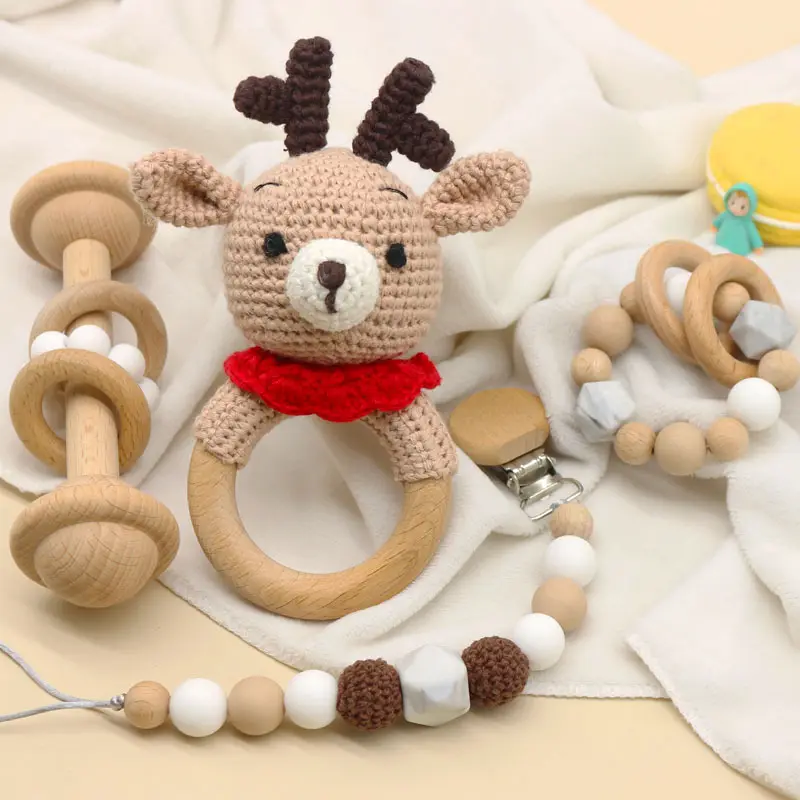 Chocalho de algodão para bebê, venda quente de chocalho de coelho com animal de pelúcia natural, brinquedo de crochê, coelho, cervos, coala, mordedor de bebê