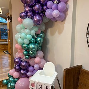 Paquete de 60 Globos de Látex Metálicos de 12 Pulgadas en Morado, Rosa, Verde y Azul para Decoración de Fiesta de Sirena para Niñas - Product Image 3