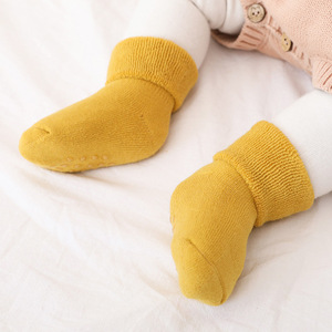 <span class=keywords><strong>Calcetines</strong></span> Neutros para Bebé con Logotipo Personalizado, <span class=keywords><strong>Antideslizantes</strong></span>, Gruesos, Ecológicos, de Algodón, para Niños Pequeños, Informales, de 3 Meses, <span class=keywords><strong>Calcetines</strong></span> Cálidos - Product Image 2