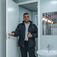 Cabine de toilette portable en panneaux sandwich, moderne, écologique, durable, facile à installer, étanche, durée de vie 20-25 ans