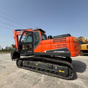 Excavatrices Doosan 225 originales d'occasion fabriquées en coréen, idéales pour les projets de construction - Product Image 3