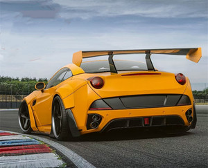 Nouveau kit carrosserie style SD pour Ferrari California, comprenant pare-chocs, jupes latérales, diffuseur, spoiler, capot et extensions d'ailes. - Product Image 2