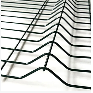 PVC-beschichteter 3D-Biegezaun für den Außenbereich Einfache Installation Hausgarten-Sicherheits zaun für Garten pferde zäune Geschweißte Gartenzaun platten - Product Image 1