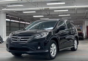 Voiture d'occasion 24GLBY <span class=keywords><strong>Honda</strong></span> <span class=keywords><strong>CR</strong></span>-<span class=keywords><strong>V</strong></span> <span class=keywords><strong>2013</strong></span> 2.4L Automatique Deux Roues Motrices Édition Deluxe Conduite à Gauche Sièges en Cuir Pneus R17 Arrière - Product Image 2