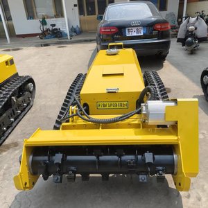 Machine de broyage de branches télécommandée pour les forêts montagneuses ; équipement de déchiquetage des débris sur pentes raides - Product Image 1