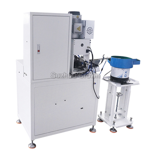 Machine <span class=keywords><strong>de</strong></span> sertissage automatique <span class=keywords><strong>de</strong></span> bornes tubulaires 3.0T avec alimentation et sertissage <span class=keywords><strong>de</strong></span> bornes quadrangulaires - Product Image 4