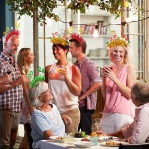 Diademas navideñas 2025, paquete de 5 aros para el cabello con purpurina y accesorios para el cabello de oropel para fiesta de año nuevo, diadema de Navidad - Product Image 3