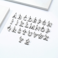 Pendentif en acier inoxydable plaqué or avec initiale de l'alphabet pour la création de bijoux DIY, cadeau chrétien
