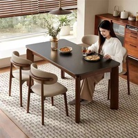 Nordisches Luxus-Esszimmer-Set: Moderner Rechteckiger Marmor-Esstisch mit Massivholzgestell und 4-6 Stühlen, Schwarzes Design, Neueste Kollektion 2026