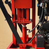 Machine à blocs emboîtables 220V, petite machine à fabriquer des briques en argile avec pompe hydraulique et moteur pour des blocs parfaits