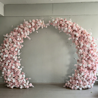 Gapura Bunga Sutra Romantis Pink & Putih-6-7ft Dekorasi Acara untuk Upacara Pernikahan & Perayaan