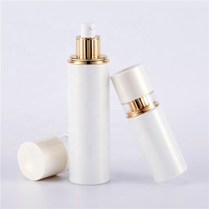Flacon en verre vide de <span class=keywords><strong>luxe</strong></span> pour sérum de soin, avec couvercle à vis en acrylique or blanc et accents dorés, 30g 50g 40ml 100ml 120ml, pour cosmétiques - Product Image 2