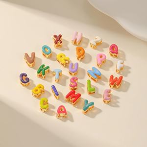 Colgantes <span class=keywords><strong>de</strong></span> Esmalte Coloridos con Iniciales, Collar Personalizado con Nombre DIY, Joyería Personalizada <span class=keywords><strong>de</strong></span> Acero Inoxidable Impermeable para Regalos - Product Image 4