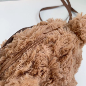 Bolso Bandolera con Cabeza de Oso de Peluche de <span class=keywords><strong>Barcelona</strong></span>, Bolso de Hombro con Cara de Peluche, Bolso Mensajero de Peluche Suave con Relleno de Algodón PP, Correa Ajustable - Product Image 5