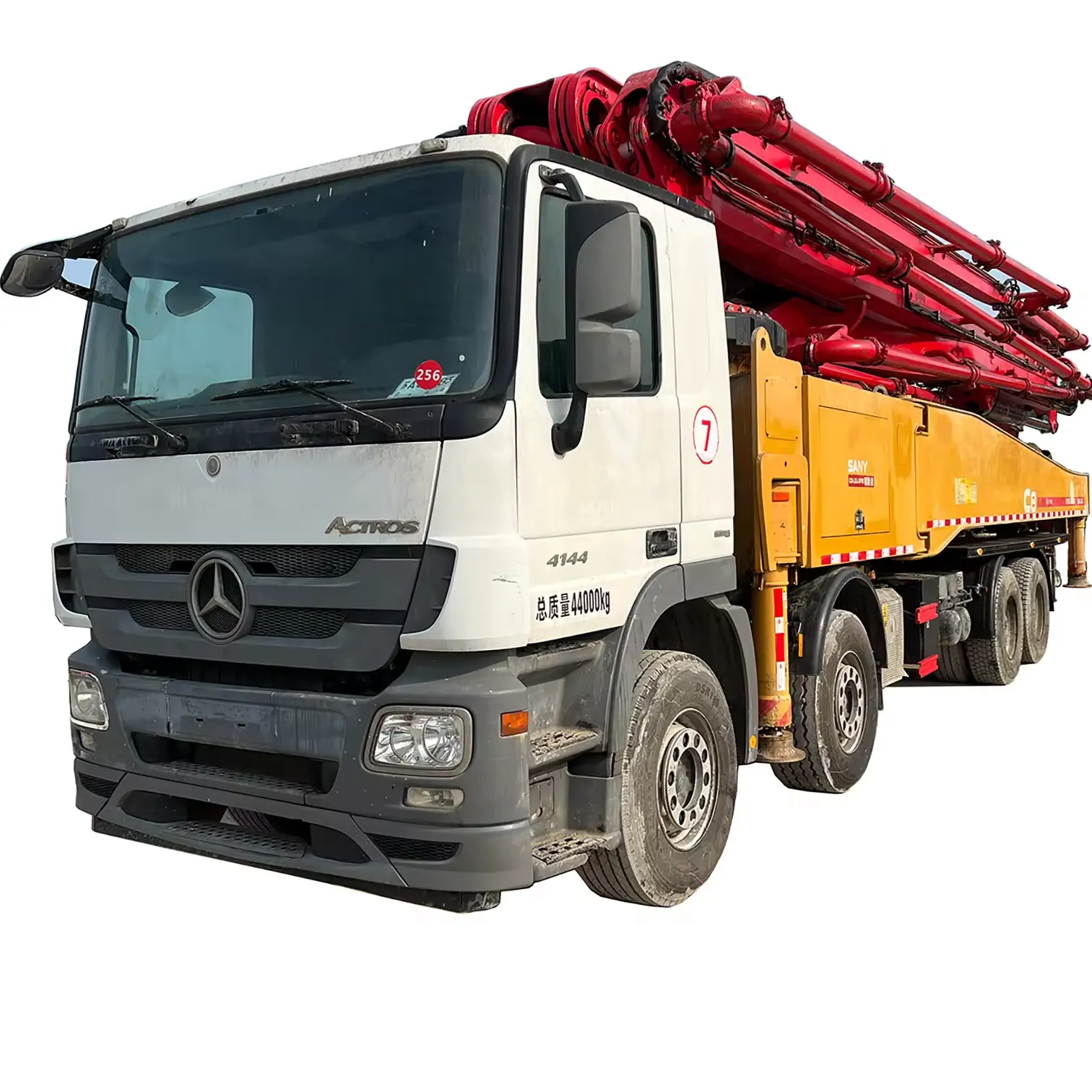 सस्ती कीमत चीन 2019 56 मीटर प्रयुक्त कंक्रीट बूम पंप ट्रक बिक्री के लिए बेंज सैनी कंक्रीट पंप