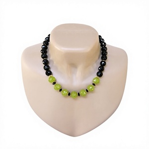 Collier tendance en perles de résine rondes colorées, boucles d'oreilles assorties, ensembles de bijoux décontractés unisexes pour mariages et fêtes, pour femme - Product Image 6