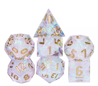 Jeu de dés en résine polyédrique logo personnalisé pour le jeu de société DND RPG Dragon et Donjons jeu de rôle dés de jeu de société