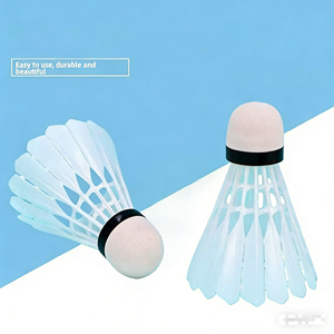 Vente chaude : Pack de 3 balles de <span class=keywords><strong>badminton</strong></span> professionnelles, durables, pour entraînement et loisirs en extérieur, en plastique et nylon. - Product Image 3