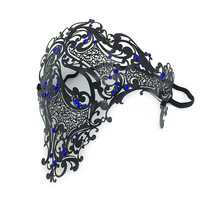 Masques en métal dorés pour couples, masques de mascarade, Halloween, Mardi Gras, ensemble de masques en cristal, cosplay, fête, bal, mariage, bal de promo, masques théâtraux