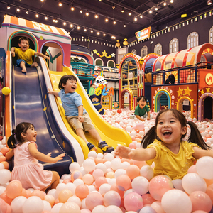 Fournisseur de solutions pour aires de jeux intérieures pour centres commerciaux, centres de divertissement pour enfants, parcs à thème intérieurs, châteaux gonflables - Product Image 2