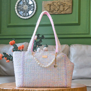 Outdoor Customized Fashion Style Small Dog <b>Cat</b> Portable Travel Handbag Luxury <b>Cat</b> Bag Pet Carrier Bag Designer Dog Sling Bag - Product Image 5