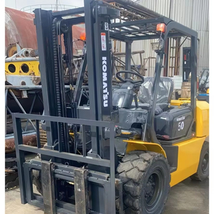 Used Japan Komatsu FD50 Second Hand Diesel Forklift 5T <b>Three</b> Stage Mast Stable Performance Low Working <b>Hours</b> - Product Image 1