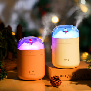 Diffuseur d'aromathérapie bonhomme de neige 2025 <span class=keywords><strong>Mini</strong></span> USB Lumière LED colorée Cadeau pour enfants Humidificateur d'air portable pour cadeau de Noël - Product Image 1