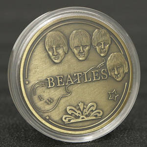 Insignias conmemorativas de la banda de The <span class=keywords><strong>Beatles</strong></span>, moneda de bronce de doble cara, regalos de colección para fanáticos - Product Image 4