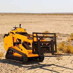Mini-chargeuse compacte sur chenilles T750 à haut débit, capacité de charge 500 kg, avec attache hydraulique <span class=keywords><strong>Pioneer</strong></span>, moteur Kubota trois cylindres - Product Image 3