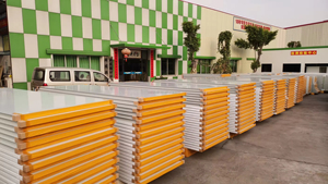 Paneles Sándwich de Espuma con Precio de Fábrica de Materiales de Construcción, Paneles Sándwich de EPS de 50-200 mm Insonorizantes y Termoaislantes <span class=keywords><strong>para</strong></span> Paredes - Product Image 4