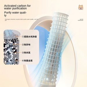 Distributeur d'eau à triple purification avec bassin d'eau visible flottant en plastique au charbon actif pour éviter les éclaboussures penchant en avant - Product Image 2