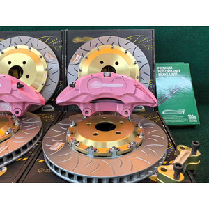 <span class=keywords><strong>Pinzas</strong></span> de <span class=keywords><strong>Freno</strong></span> Delanteras de 6 Pistones y Traseras de 4 Pistones para Ford Mondeo Mustang Mach-E, Disco Ranurado de 355mm/330mm, Montaje Directo, Mejora de Frenos Grandes - Product Image 3