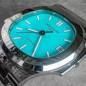 ساعات مشي حقيقية طاولة قهوة فاخرة حديثة مع مرآة لأثاث غرفة المعيشة طاولة قهوة فنية - Product Image 4