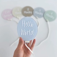 "Hello World" Disques acryliques en forme de ballon pour baby shower Cartes acryliques Baby Milestone