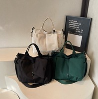 Sac fourre-tout Oxford léger et de grande capacité pour femme, sac à bandoulière décontracté avec plusieurs poches pour les voyages, le shopping, l'école et le quotidien