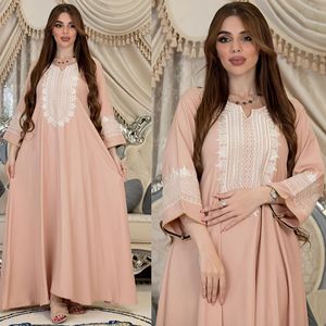 Abaya de manga larga para mujer musulmana suelta con bordado para mujer y mujer, vestido de moda Abaya de lujo al por mayor - Product Image 2