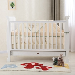 Lit bébé <span class=keywords><strong>en</strong></span> <span class=keywords><strong>bois</strong></span> massif moderne sur mesure, écologique, avec ensemble de literie, pour hôpital et hôtel, vente chaude - Product Image 2
