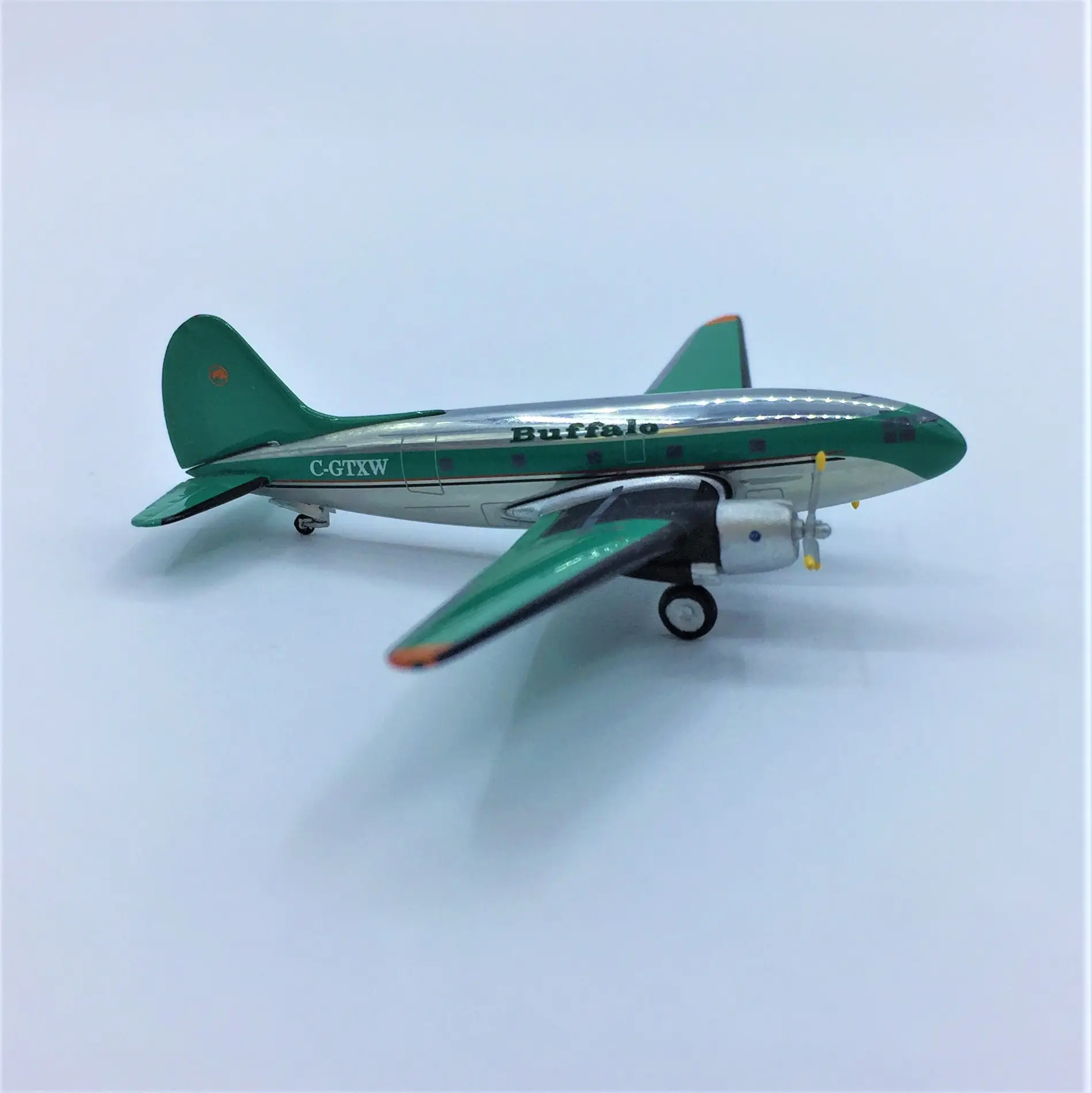 1 400 Customized Buffalo Curtiss C-46 high detailed die cast model airplane Airplane model for sale