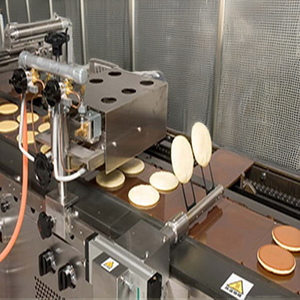 Completa Linha de Produção Japonesa Dorayaki Pancake com Forno a Gás para Processamento Alimentar - Product Image 3