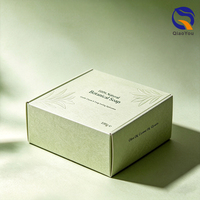 Caja de Envío Plegable Personalizada con Logotipo en Relieve Reciclado Ecológico, Kraft para Embalaje Sostenible de Jabón y Cosméticos