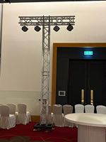 Tour de support modulaire robuste en aluminium portable F34 American DJ Lighting Truss Tower Totem pour club, mariage, concert, événement, spectacle