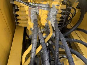 Excavatrice sur chenilles Komatsu PC240LC d'occasion, 24 tonnes, d'origine japonaise, faible nombre d'heures, bon état, pelle hydraulique à vendre - Product Image 2