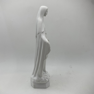 Hot Selling Factory Wholesale Virgin Mary Resin Material Handicraft Suitable for All Kinds of Decoration