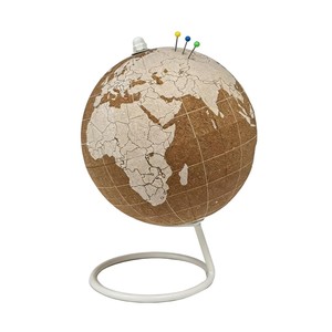 Globe terrestre en liège écologique de 6 pouces, globe terrestre décoratif minimaliste avec base en métal robuste pour la décoration de la maison, <span class=keywords><strong>du</strong></span> bureau ou <span class=keywords><strong>du</strong></span> bureau à domicile - Product Image 2